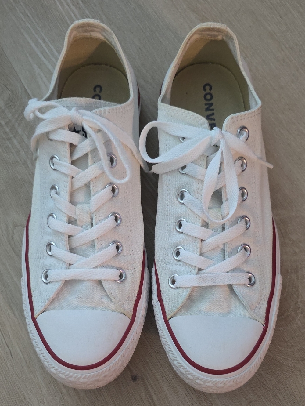 Converse Chuck Taylor All Star Low-top White Sneakers Size W10/M8